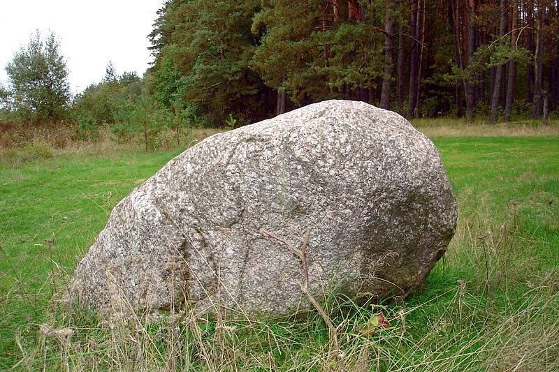 Камень Валун Большой