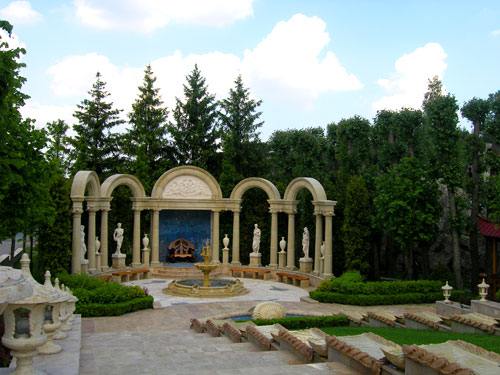 Проект садово-паркового комплекса «Каскад» - пример регулярного стиля.