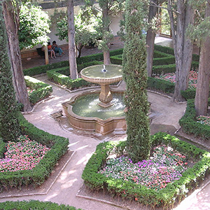 Сады Альгамбры фонтан