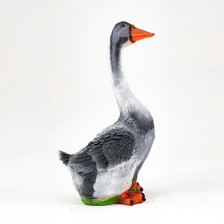 Фигура садовая Гусь с длинной шеей 