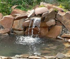 Искусственный водоем на даче