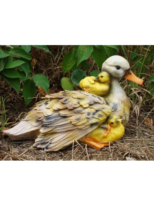 Фигура садовая Утка пятнистая Н-22 см 
