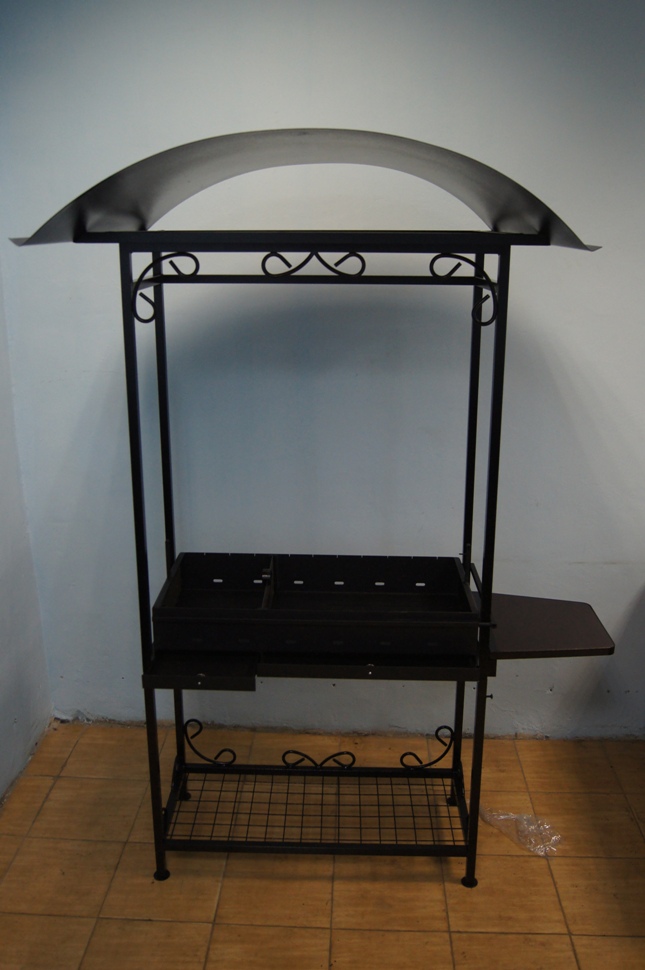 Мангал большой с крышей