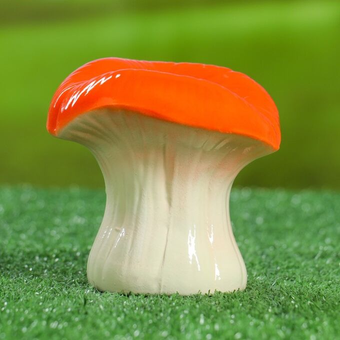 Фигура садовая Грибочек маленький