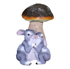 Фигура садовая Гриб белый с зайцами 