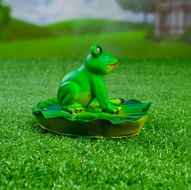 Фигура садовая Лягушка сидит 