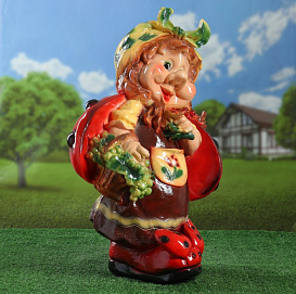 Фигура садовая Девочка с виноградом 