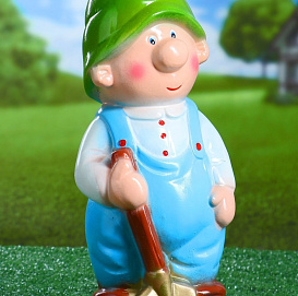 Фигура садовая Гном сказочный