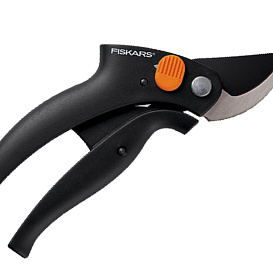 Секатор контактный FISKARS 1026919