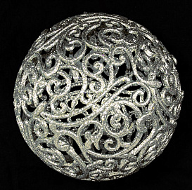 Шар ажурный СНЕЖНЫЕ ИСКОРКИ, серебряный с глиттером, 200 мм, Морозко