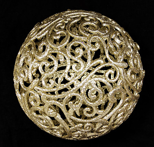 Шар ажурный СНЕЖНЫЕ ИСКОРКИ, золотой с глиттером, 200 мм, Морозко