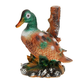 Фигура садовая Утка в траве F01322 (Айронкр)