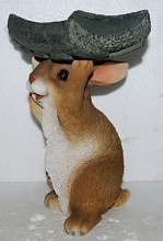 Кормушка Зайка с подставкой