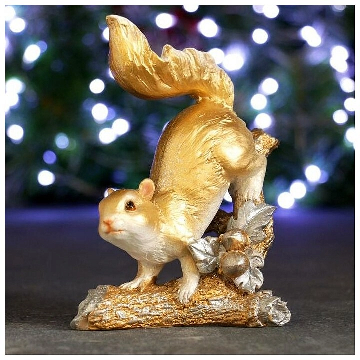 Фигура садовая Бельчонок на ветке