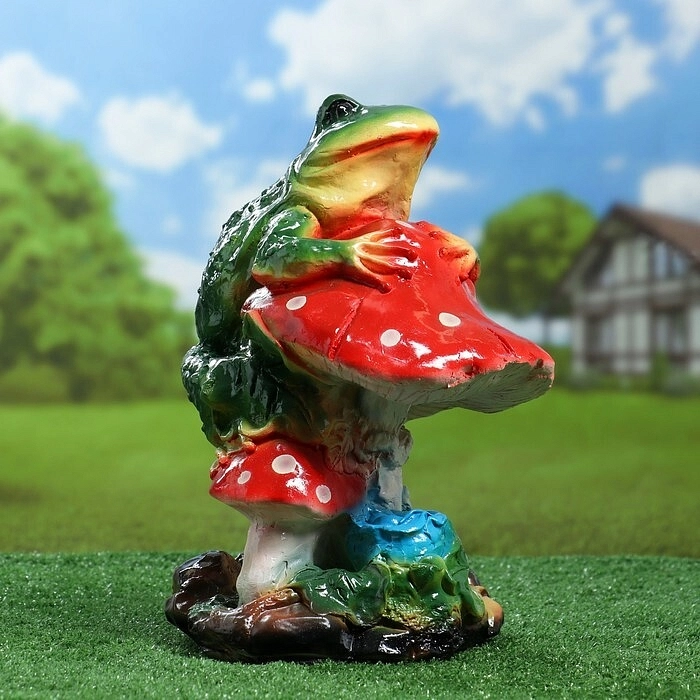 Фигура садовая Лягушка на мухоморе 