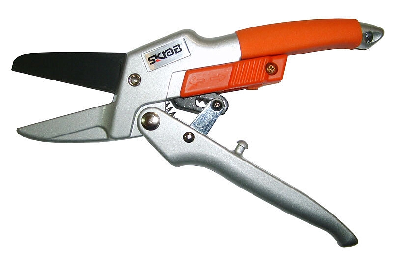 Секатор храповый 205мм SKRAB 28000