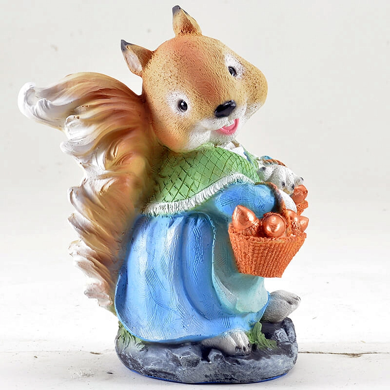 Фигура садовая Белка с корзинками Н-24