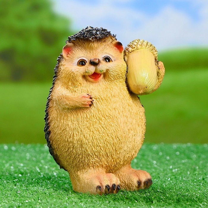 Фигура садовая Ежик с желудем