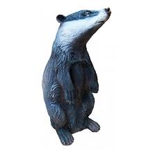 Фигура садовая Барсук с лопатой 38*20*13 см 