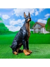 Фигура садовая Доберман сидит 