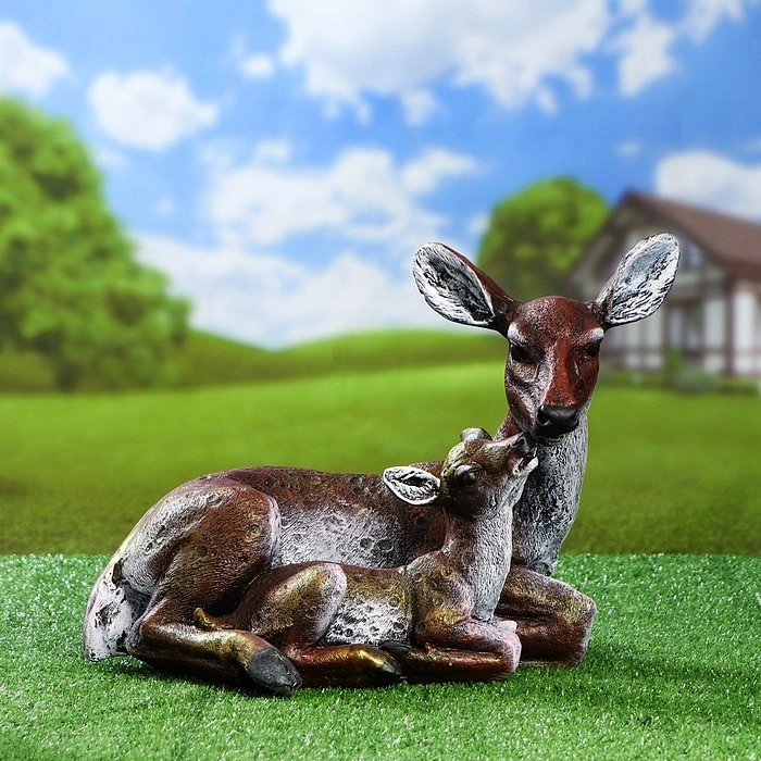 Фигура садовая Олень с олененком