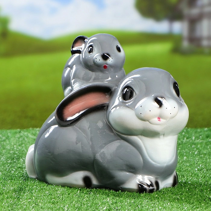 Фигура садовая Зайчонок с зайчихой