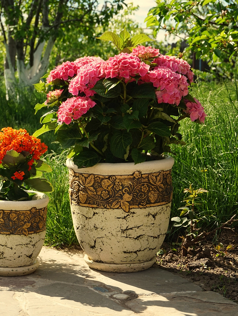 Шамот Горшок Клубника Д-21