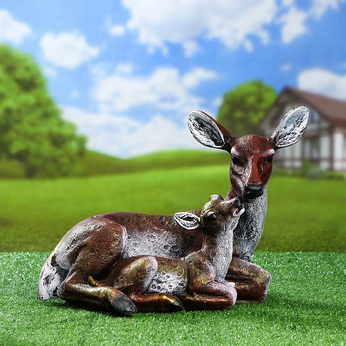 Фигура садовая Олень с олененком