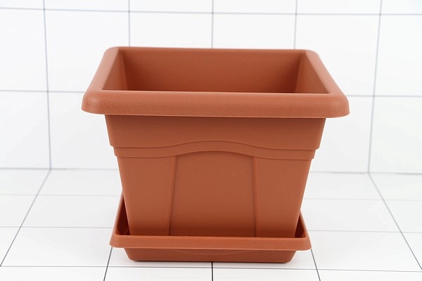 Горшок Квадро с поддоном 5,1л/15 л