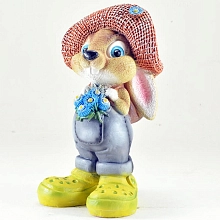 Фигура садовая Зайка-турист в кроксах