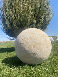 Шар декоративный (Камница) свело-бежевый мрамор D25